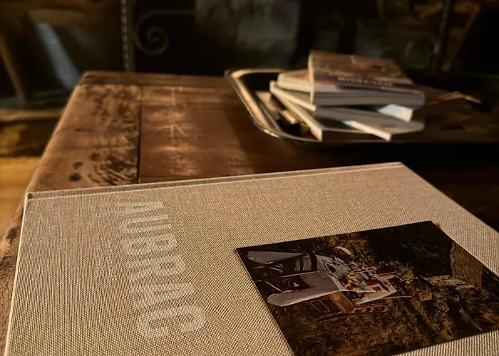 La Rouliere En Aubrac * Montpeyroux (Aveyron)