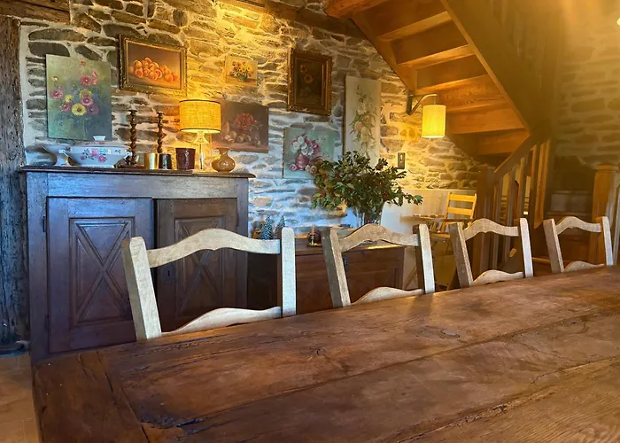Ferienhaus La Rouliere En Aubrac Montpeyroux (Aveyron)