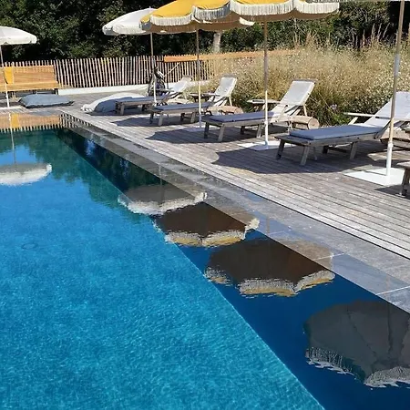 펜션 La Rouliere En Aubrac Montpeyroux (Aveyron)