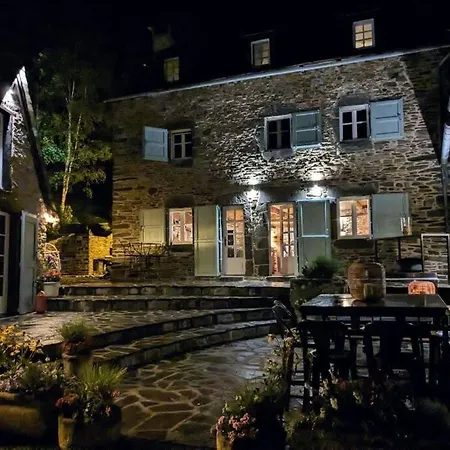 La Rouliere En Aubrac *