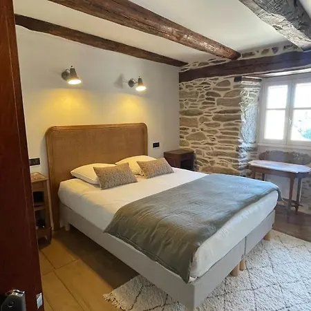 La Rouliere En Aubrac 펜션