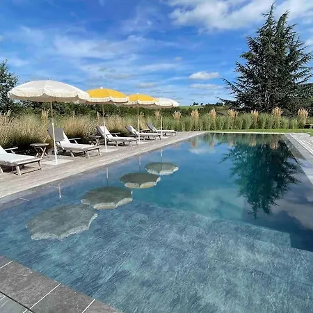 La Rouliere En Aubrac Montpeyroux (Aveyron)