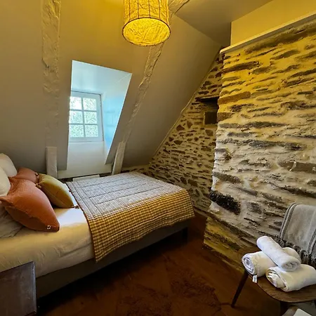 La Rouliere En Aubrac 펜션 *