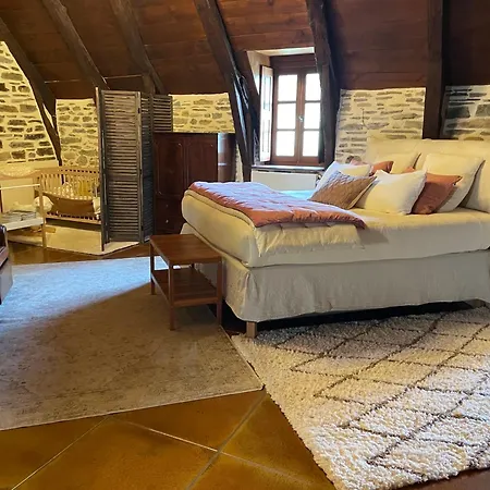 La Rouliere En Aubrac * Montpeyroux (Aveyron)