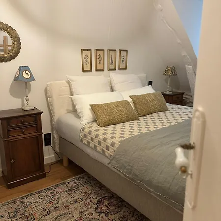 La Rouliere En Aubrac *