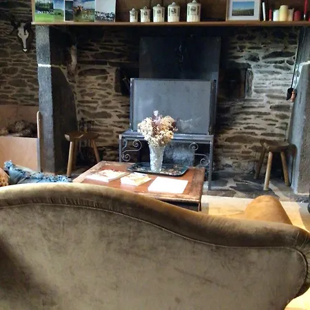 La Rouliere En Aubrac