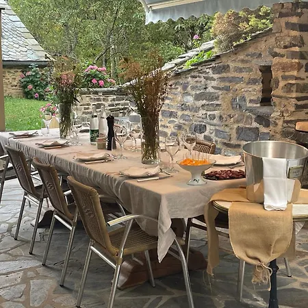 La Rouliere En Aubrac Montpeyroux (Aveyron)