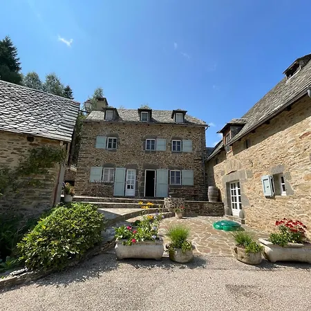 펜션 La Rouliere En Aubrac *