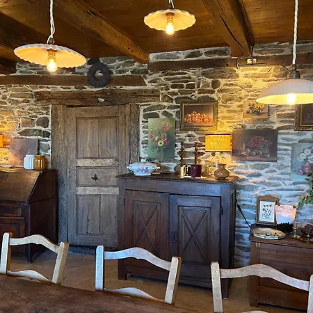 La Rouliere En Aubrac Montpeyroux (Aveyron)