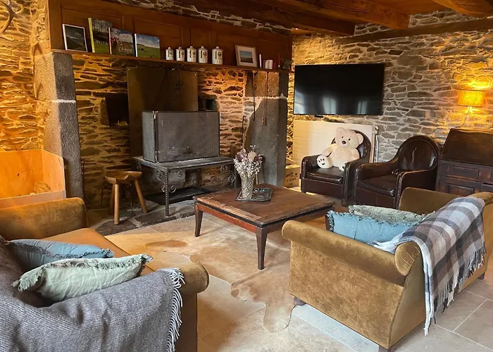 La Rouliere En Aubrac * Montpeyroux (Aveyron)